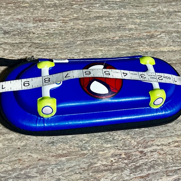 Marvel x Yoobi Spidey sense zippered pencil case - Picture 11 of 11